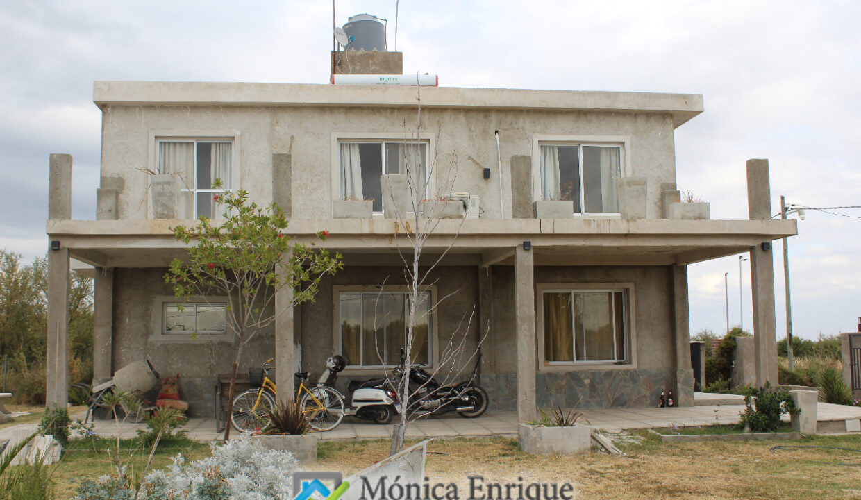 Monica Enrique Propiedades Barrio Udacha Carpinteria7