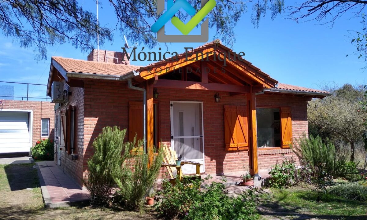 Casa en Venta Carpinteria sobre Jose Flores Monica Enrique Propiedades 15