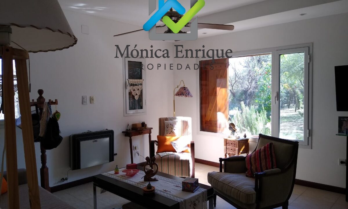 Casa en Venta Carpinteria sobre Jose Flores Monica Enrique Propiedades 18