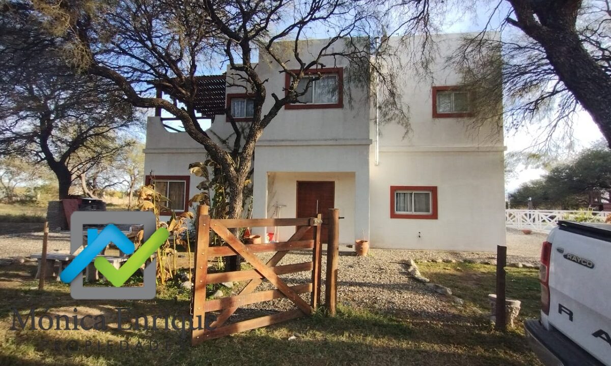 Casa en Venta Solares del Valle 23