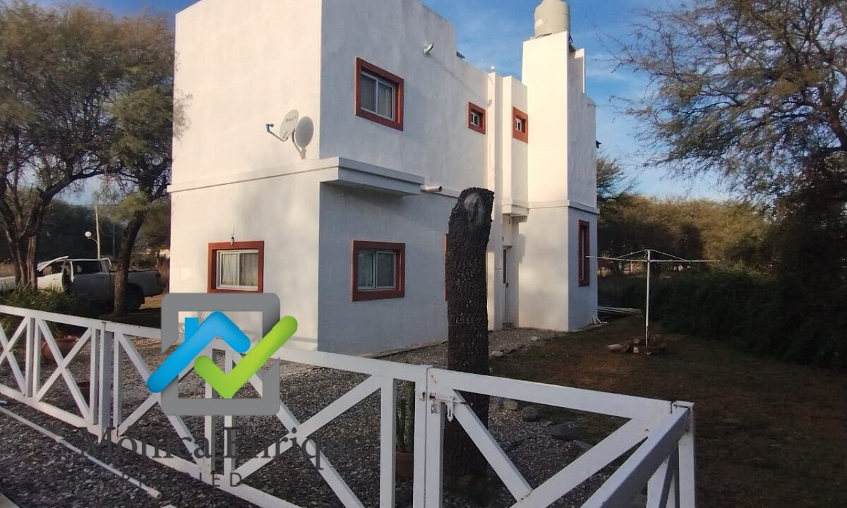 Casa en Venta Solares del Valle 28