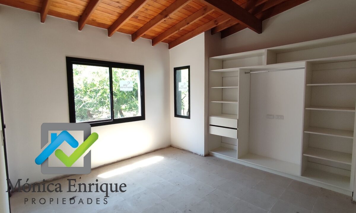 Casa Sacramento con piscina (2)