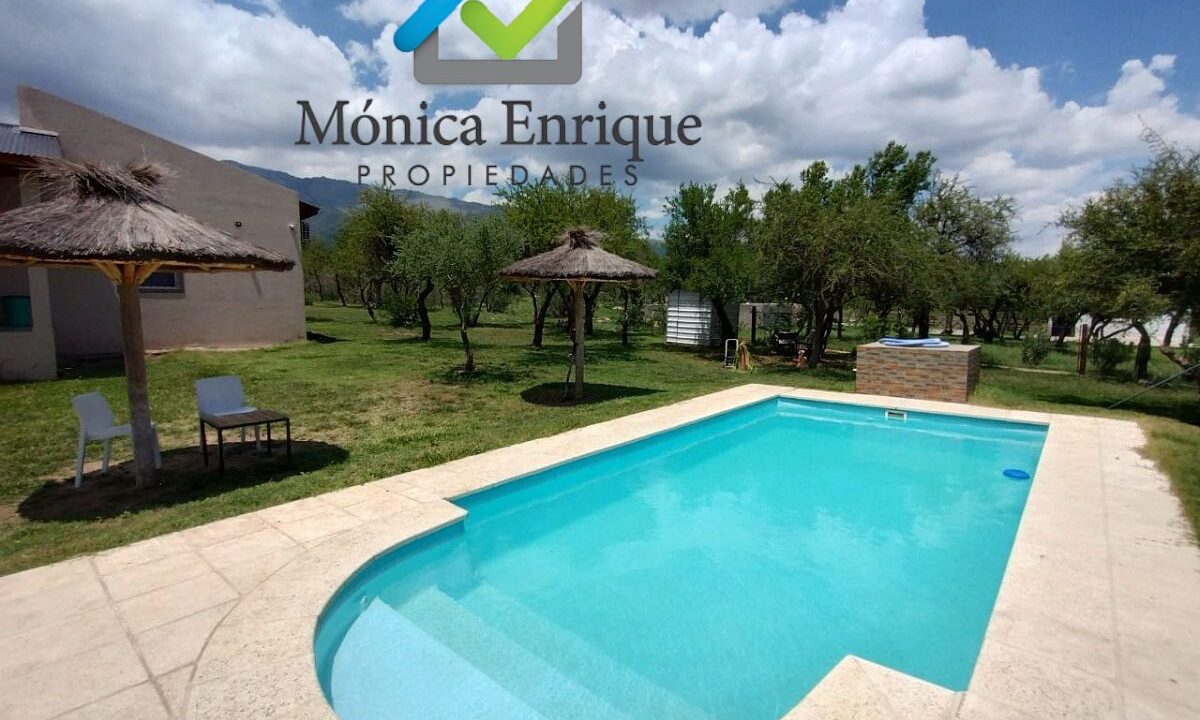 Casa Carpinteria mas Cabaña y piscina (32)
