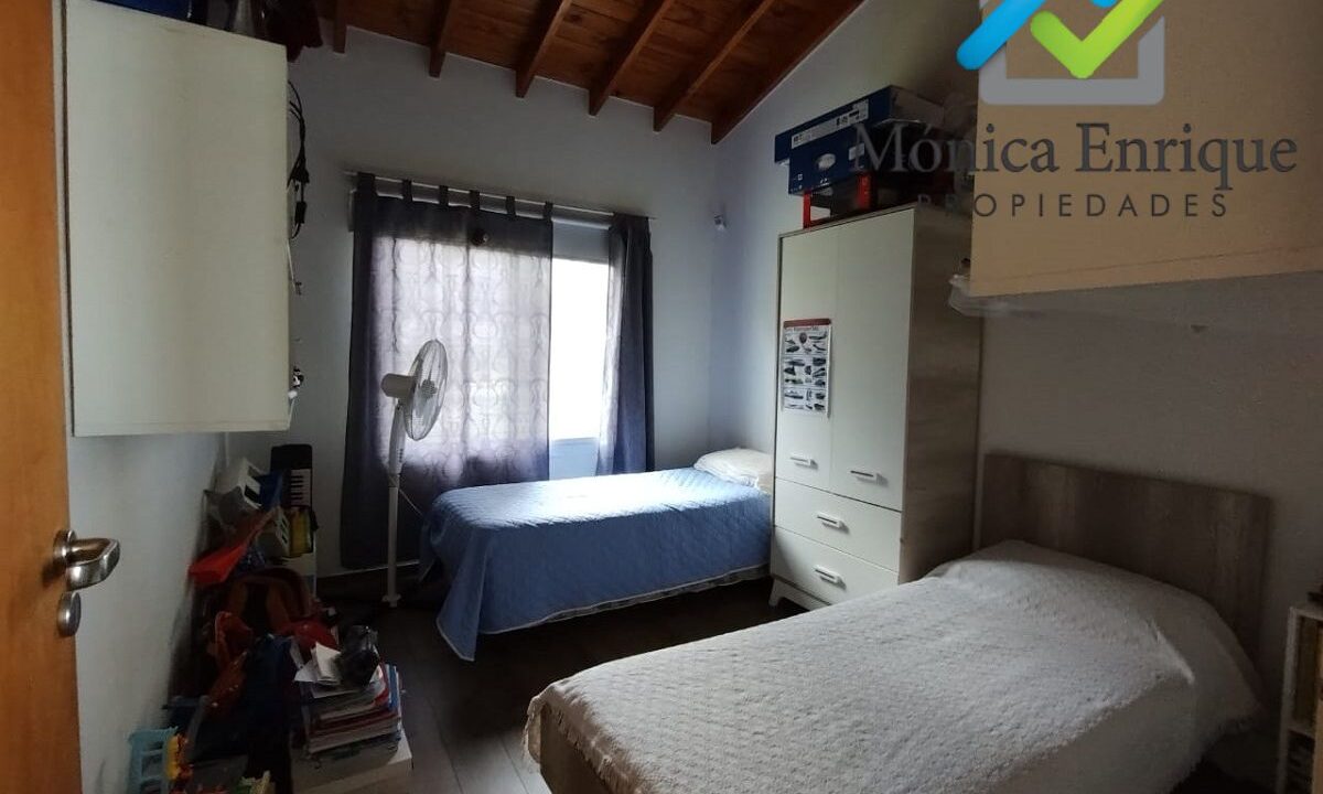 Casa Carpinteria mas Cabaña y piscina (37)