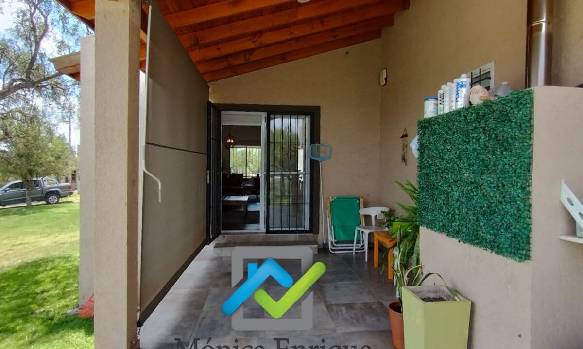 Casa Carpinteria mas Cabaña y piscina (49)