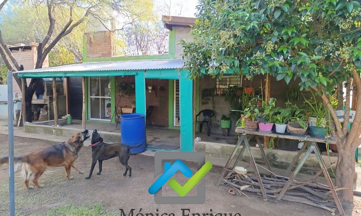 Casa Barrio Colonia Argentina Carpinteria (12)