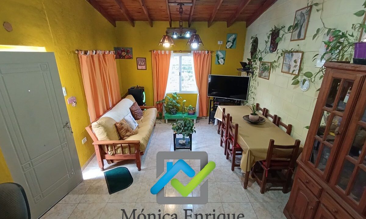 Casa Barrio Colonia Argentina Carpinteria (2)