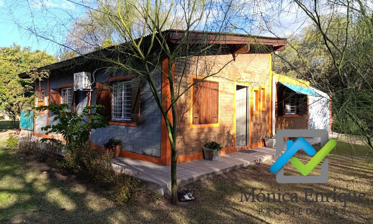 Casa Barrio Colonia Argentina Carpinteria (20)