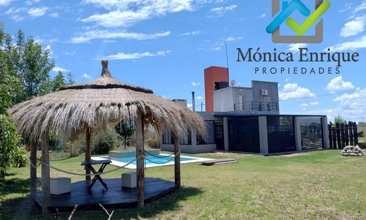 Casa nueva con piscina en Solares del Valle (3)