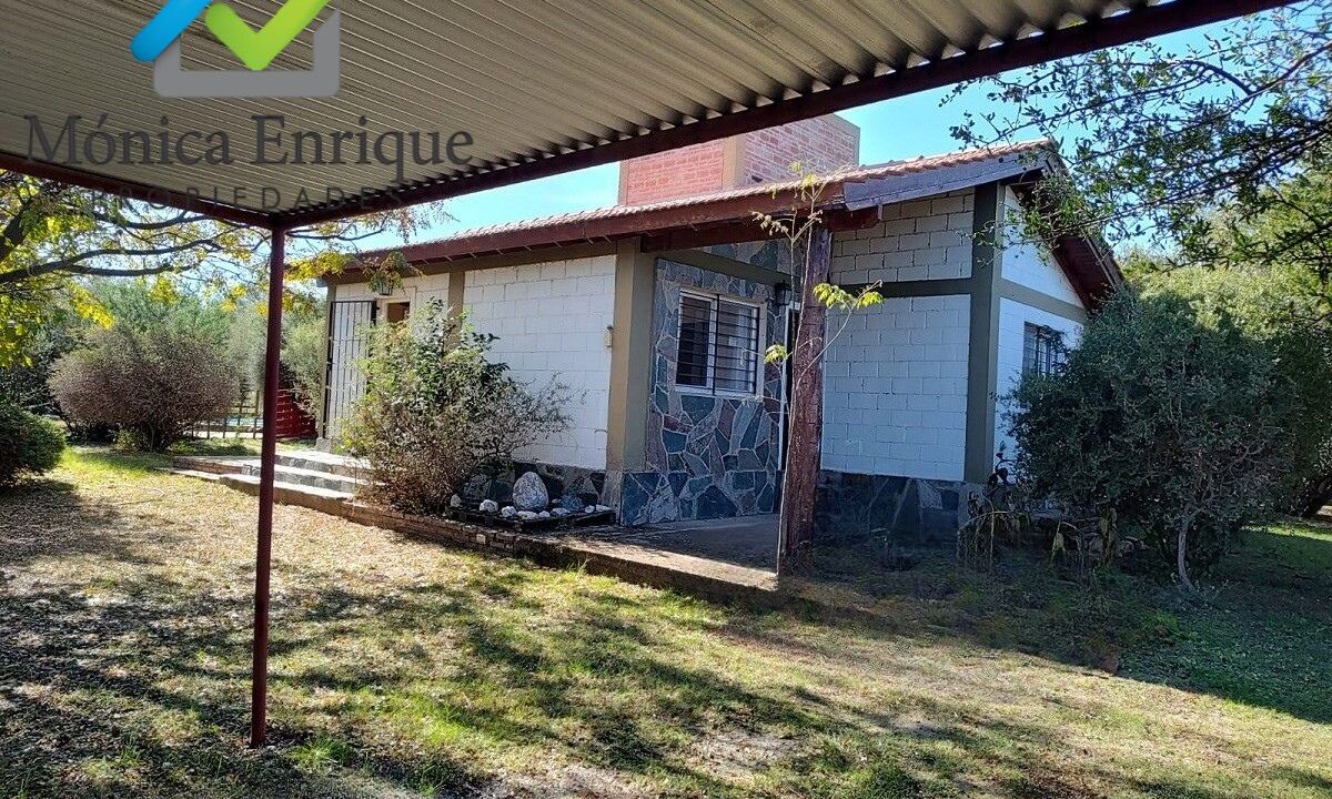 Casa más piscina en Quintas del Tomero (1)