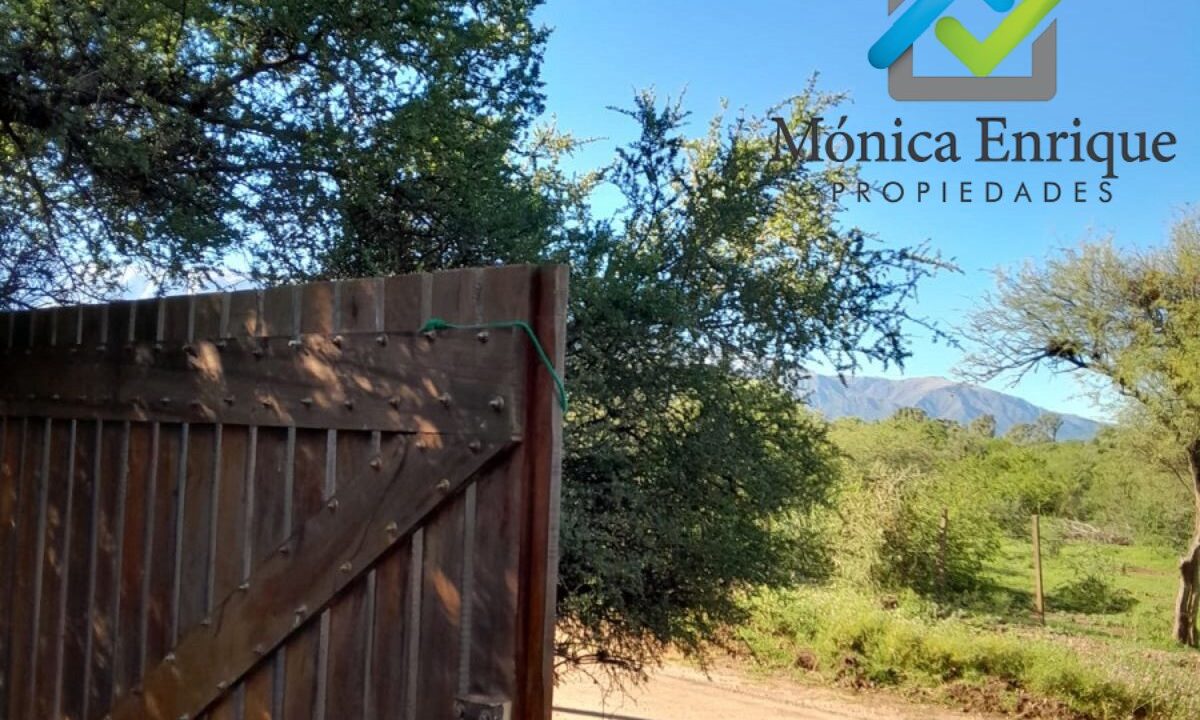 Casa más piscina en Quintas del Tomero (24)