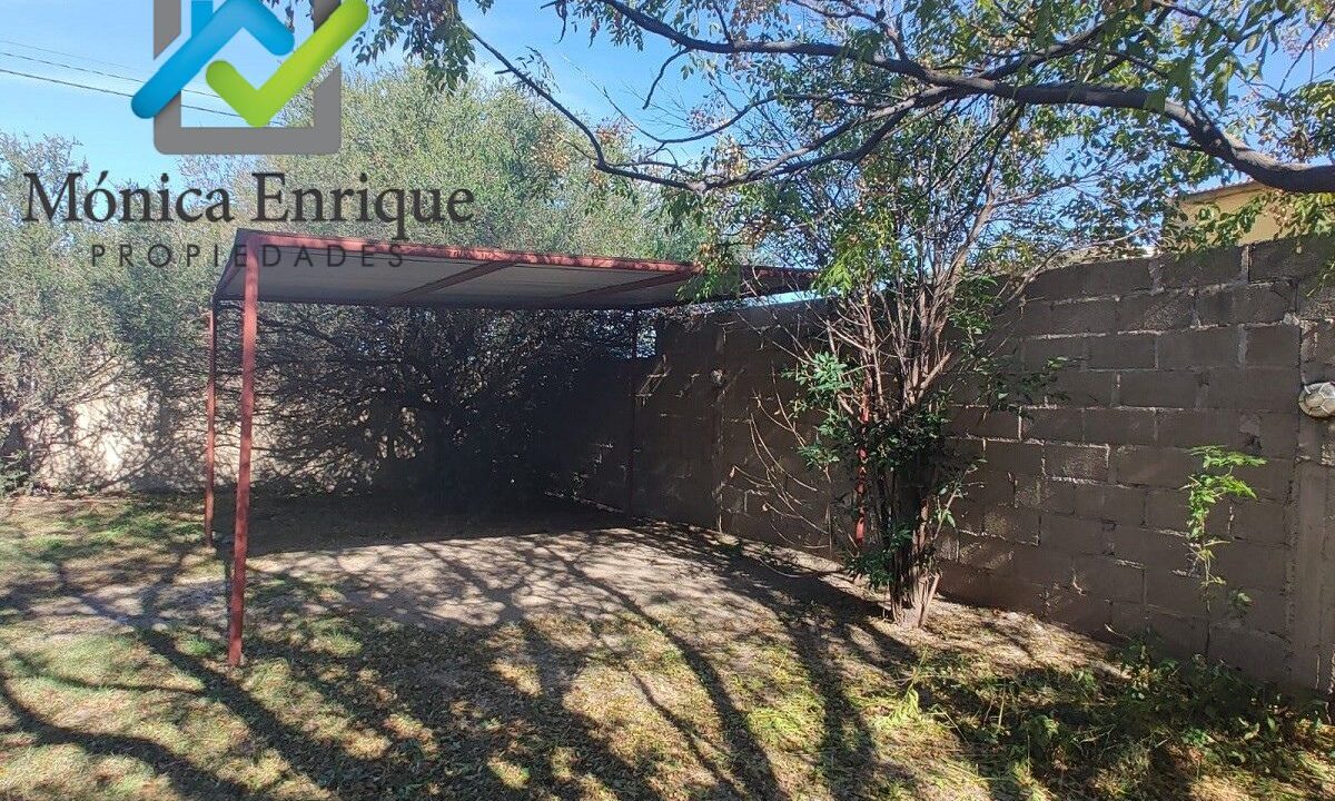 Casa más piscina en Quintas del Tomero (3)