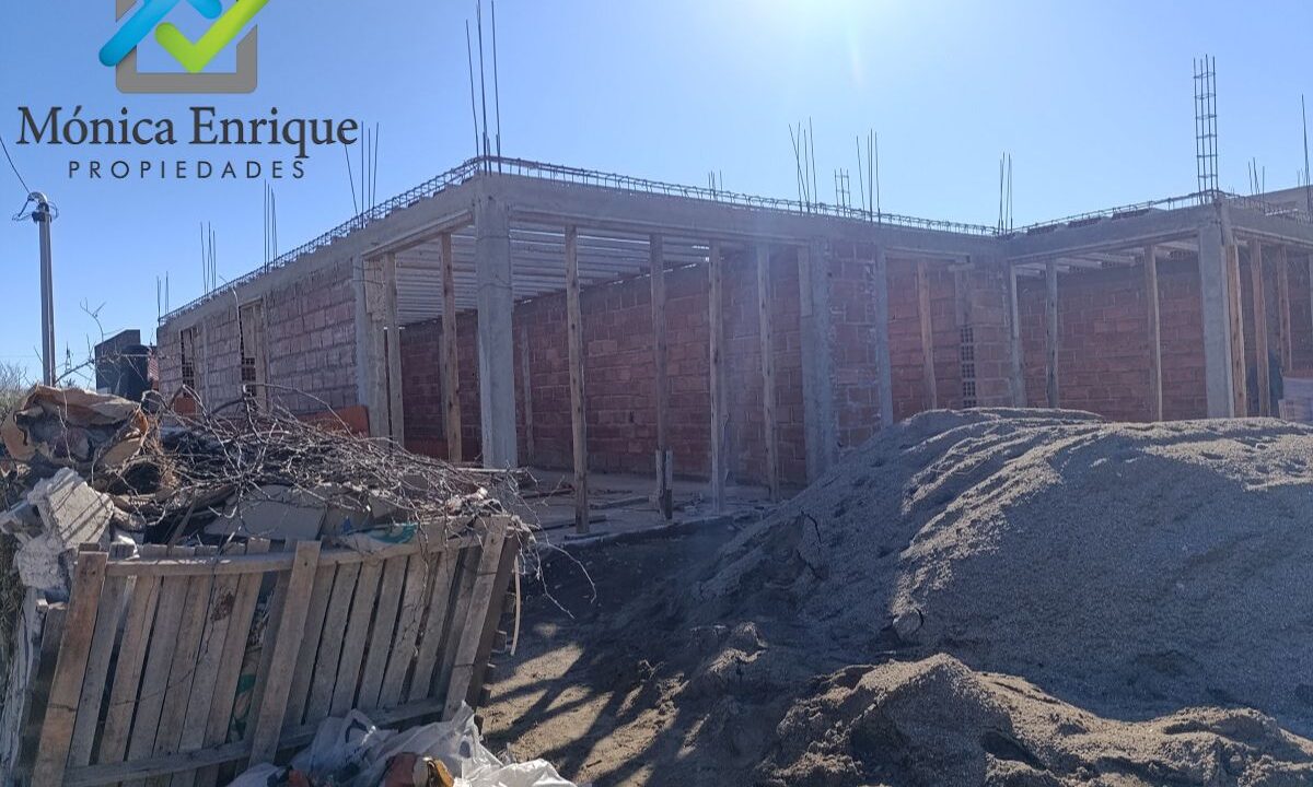Locales Comerciales Oficina Eva Duarte Mogote (3)